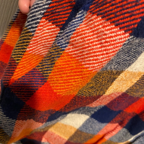 ✨ BDG Flannel Jacket - Picture 3 of 7